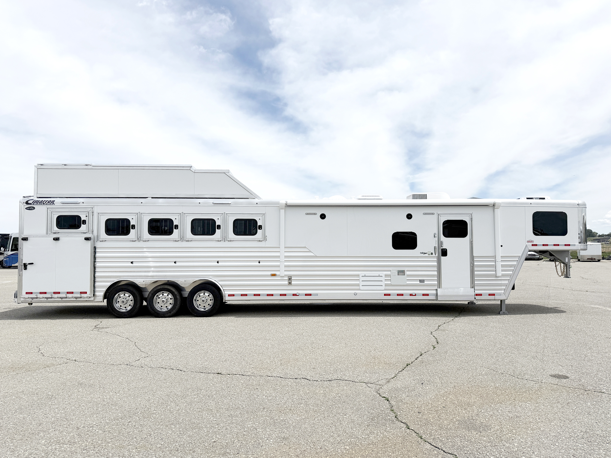Trailer Photo 1