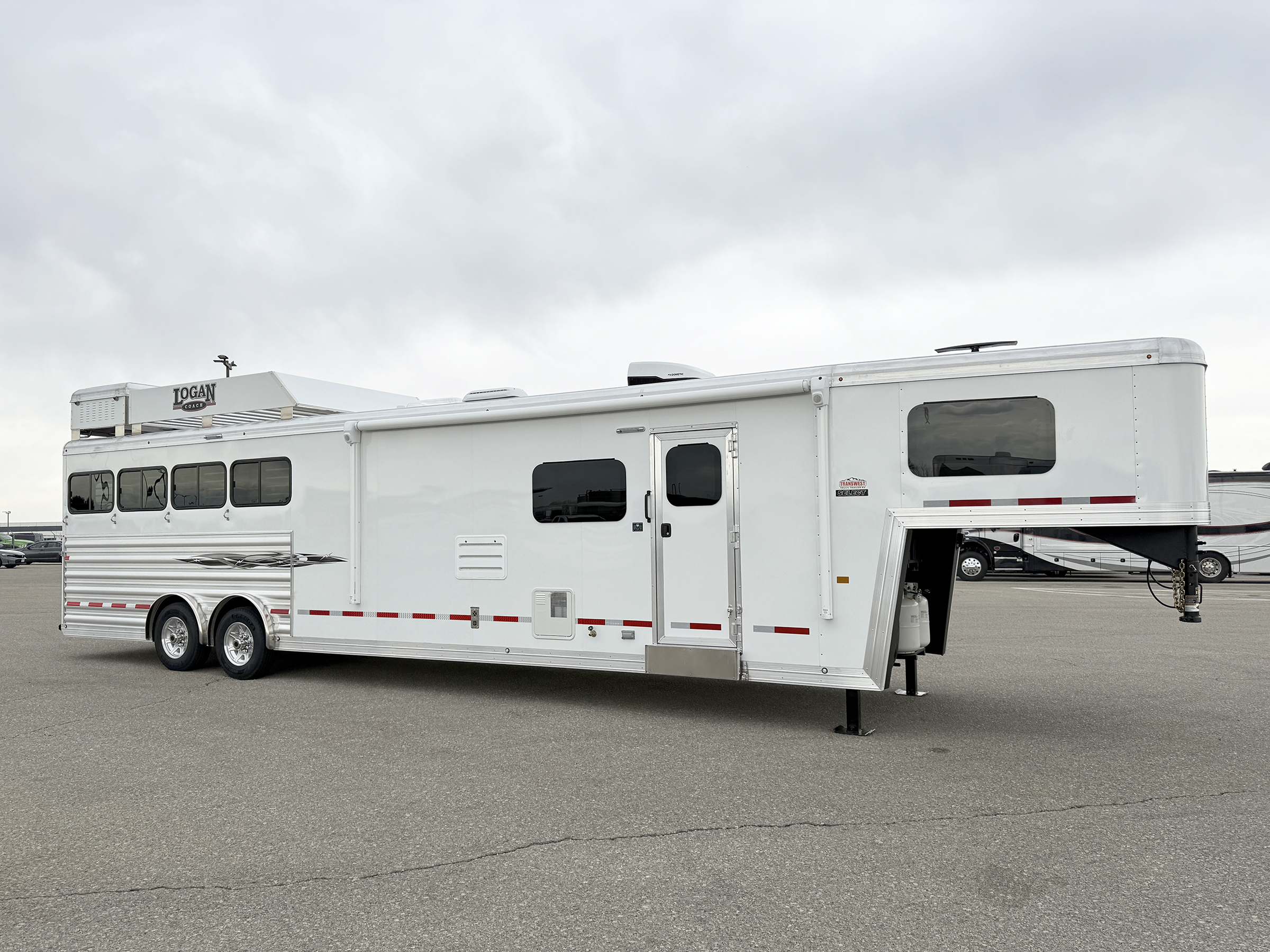 Trailer Photo 1