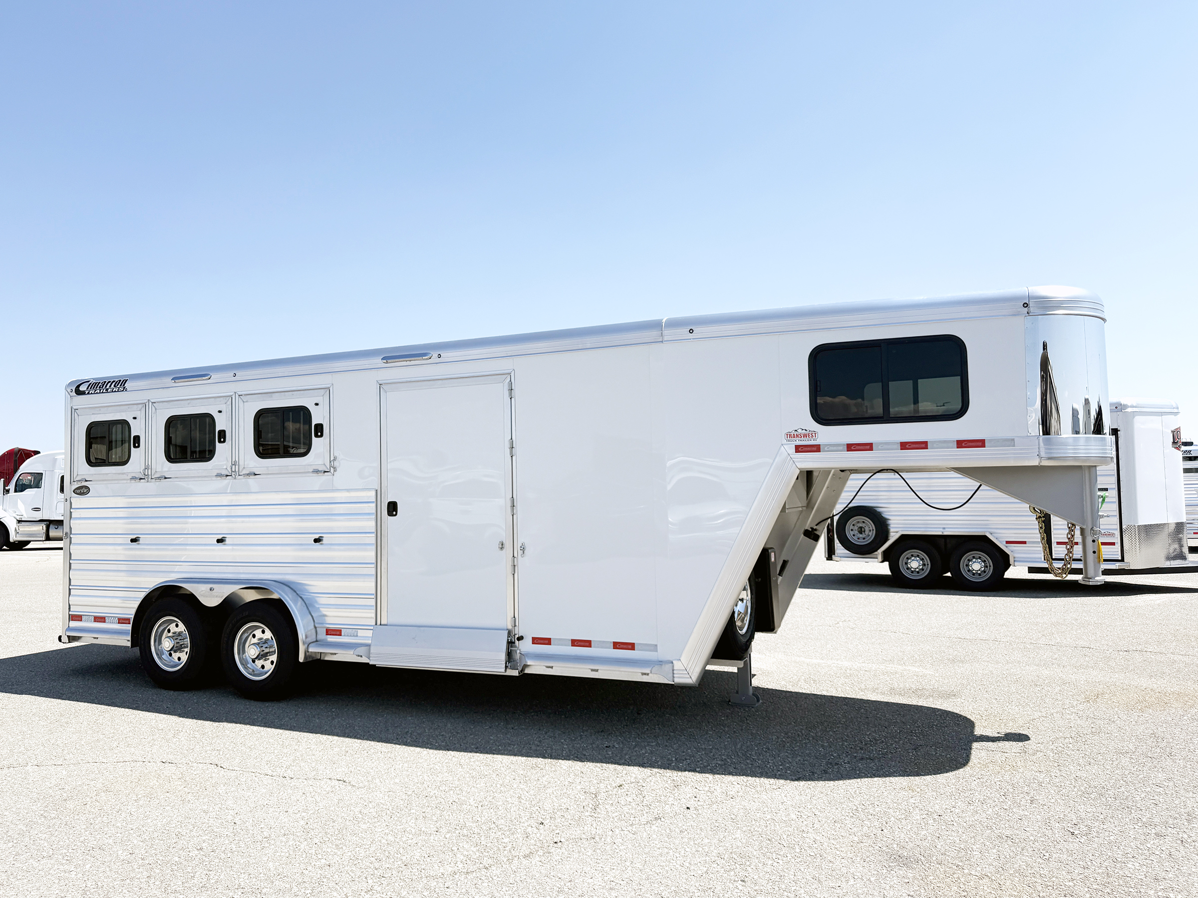 2027 Cimarron Norstar 3HGN