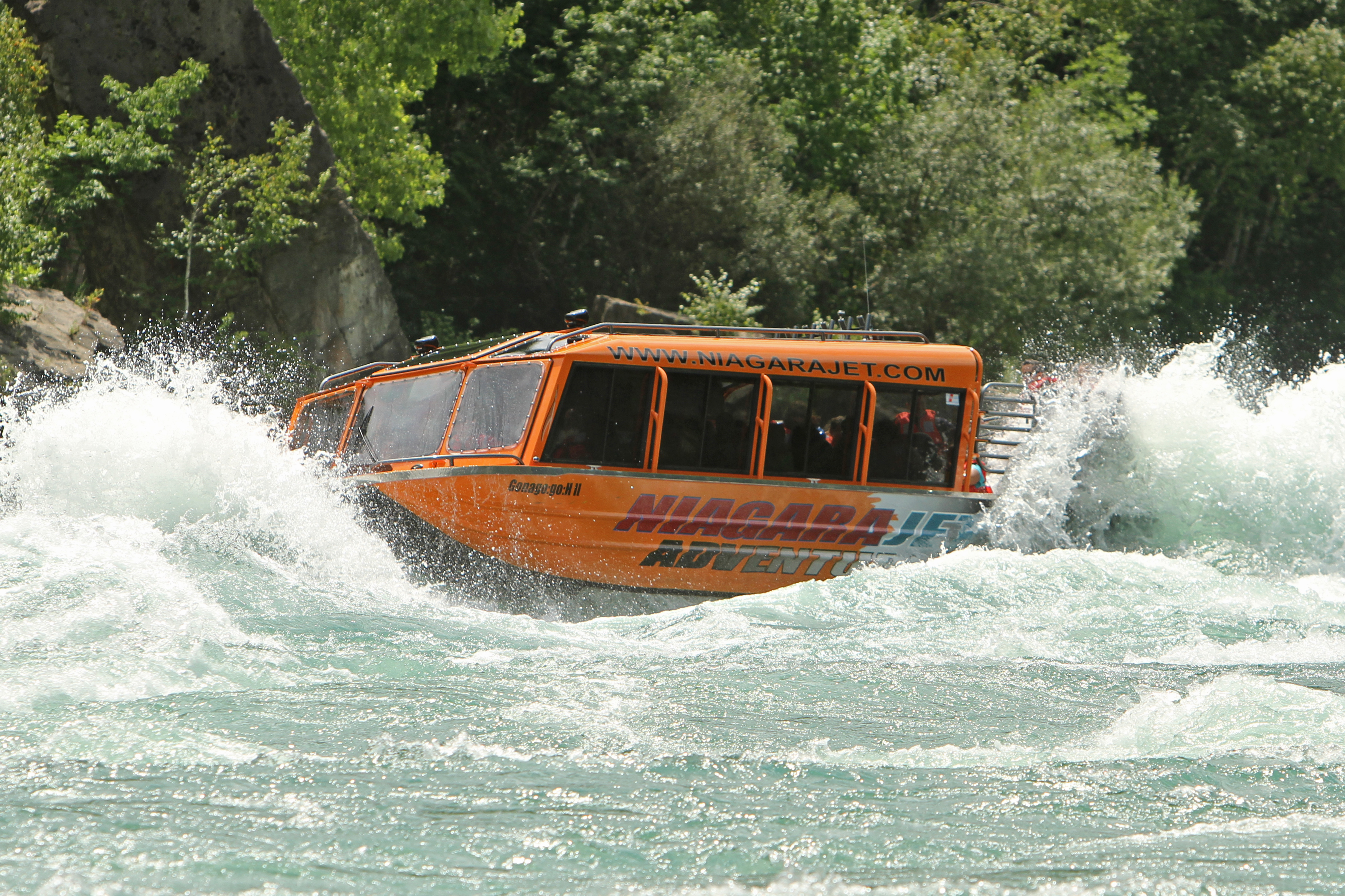 water adventures niagara jet adventures