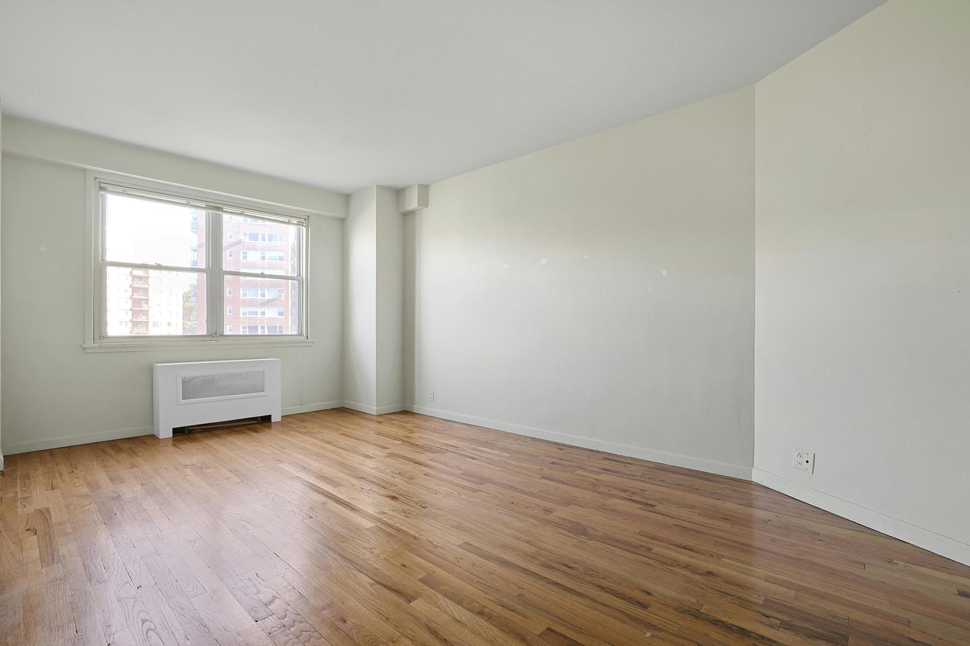 Spacious Junior-4 Co-op with Guest Room, Enclosed Balcony, Hudson River View & 24-Hr. Doormen