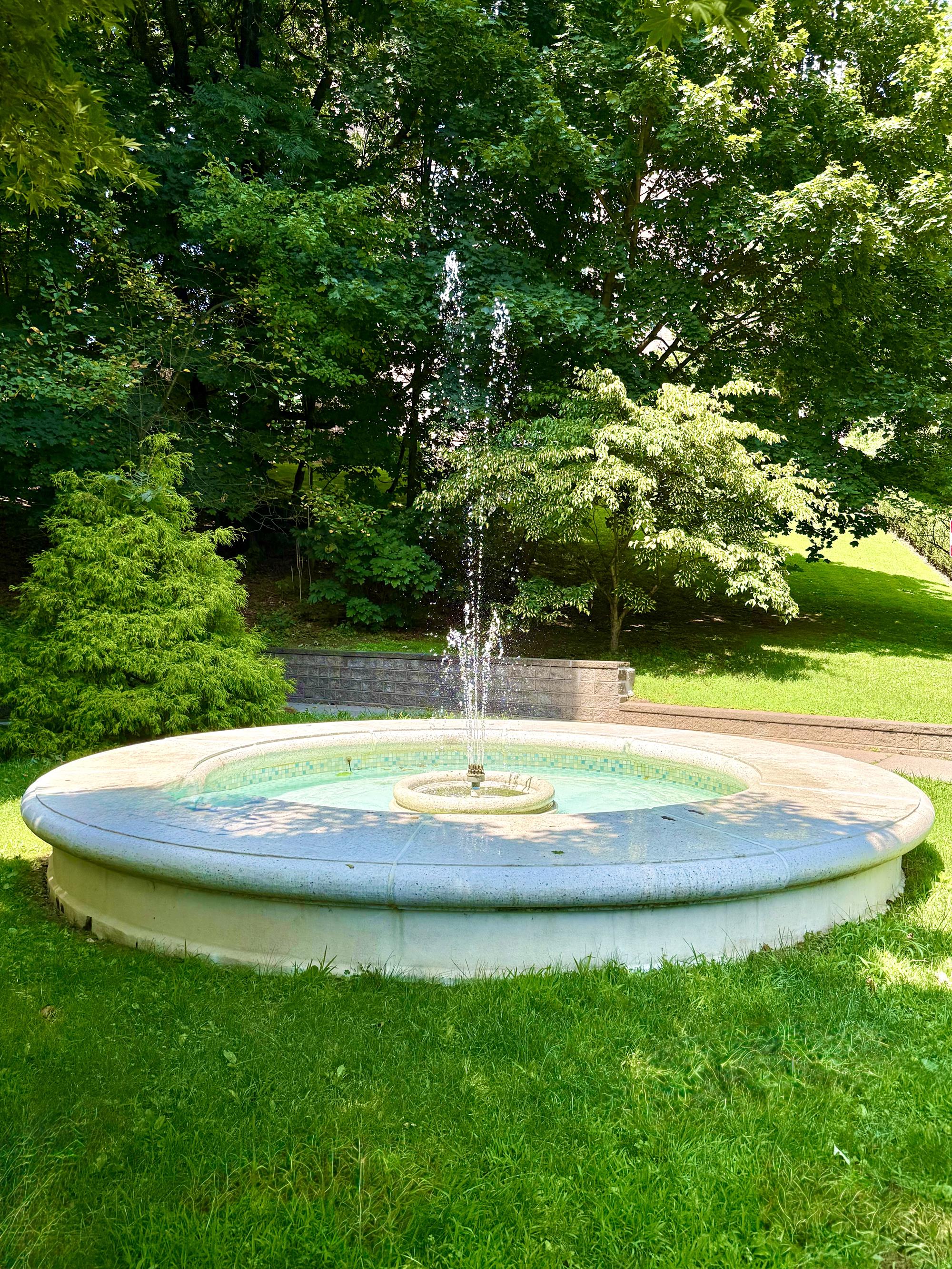 1-Bedroom Co-op with Parking Availability at Fountain Gardens