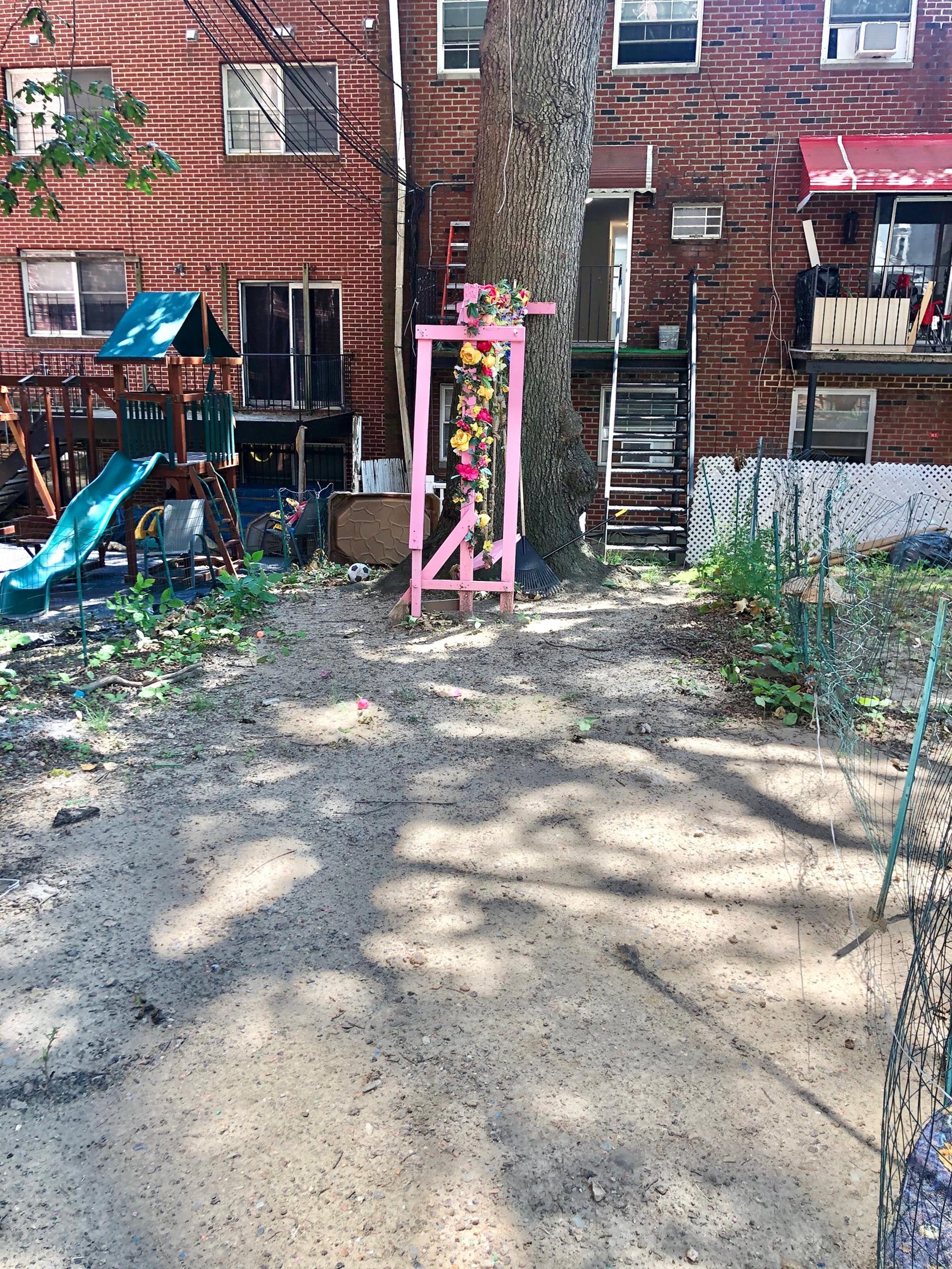 Central Riverdale - 3-bedroom, 1.5-bath duplex apartment including 1 parking space. Located in multi-family home; laundry; yard; near Johnson avenue & Riverdale Avenue Restaurants, Shops and transportation.