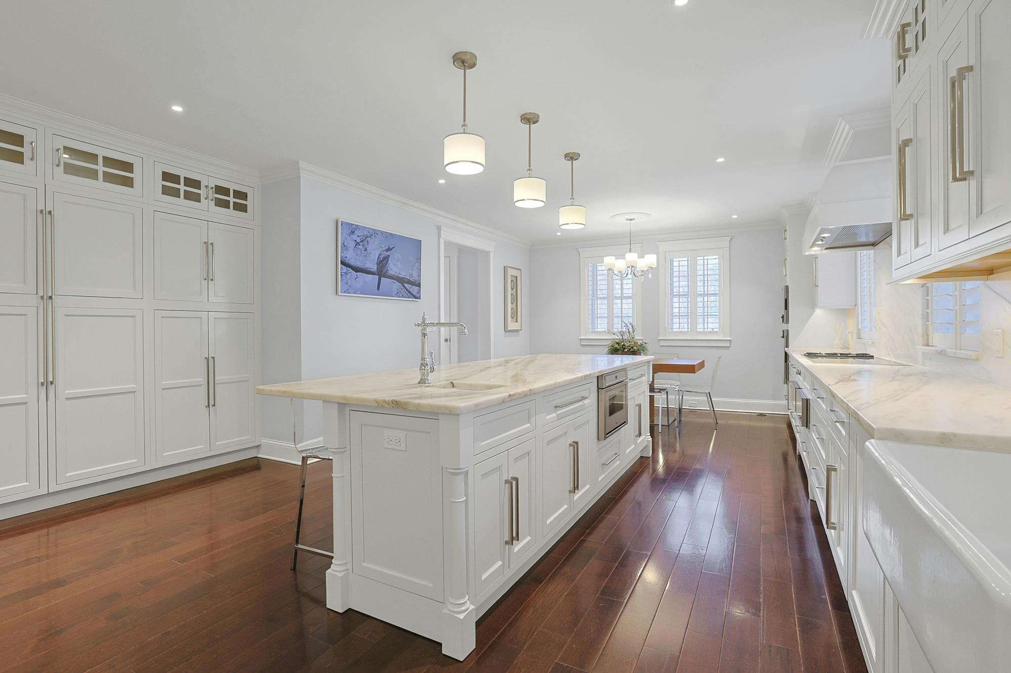 Spectacular Hudson River Views: Spacious & Modernized 4-Bd. Brick House with Decks, Patio, Outdoor Kitchen & Home Theater on Private Cul-de-Sac