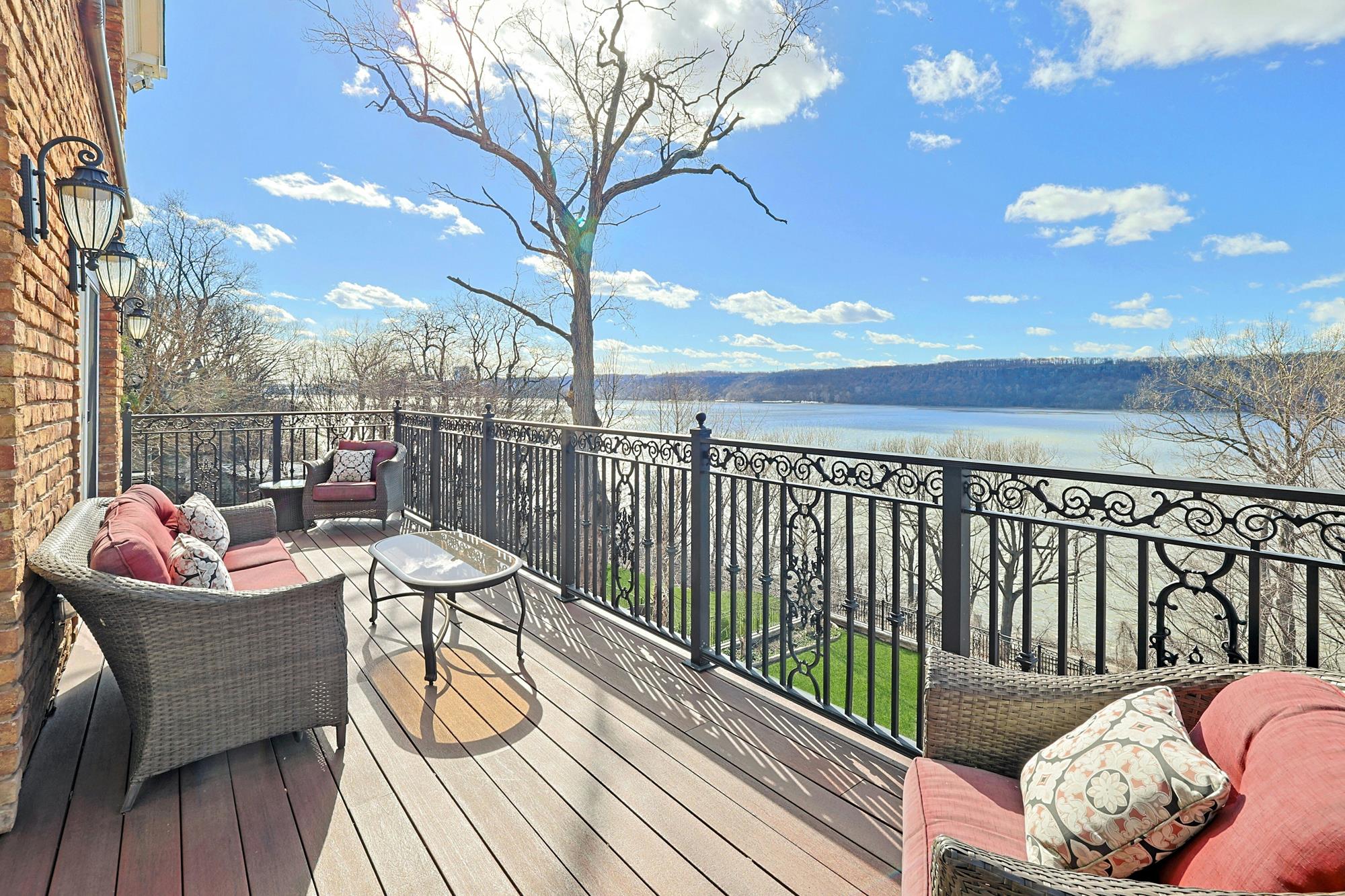 Spectacular Hudson River Views: Spacious & Modernized 4-Bd. Brick House with Decks, Patio, Outdoor Kitchen & Home Theater on Private Cul-de-Sac
