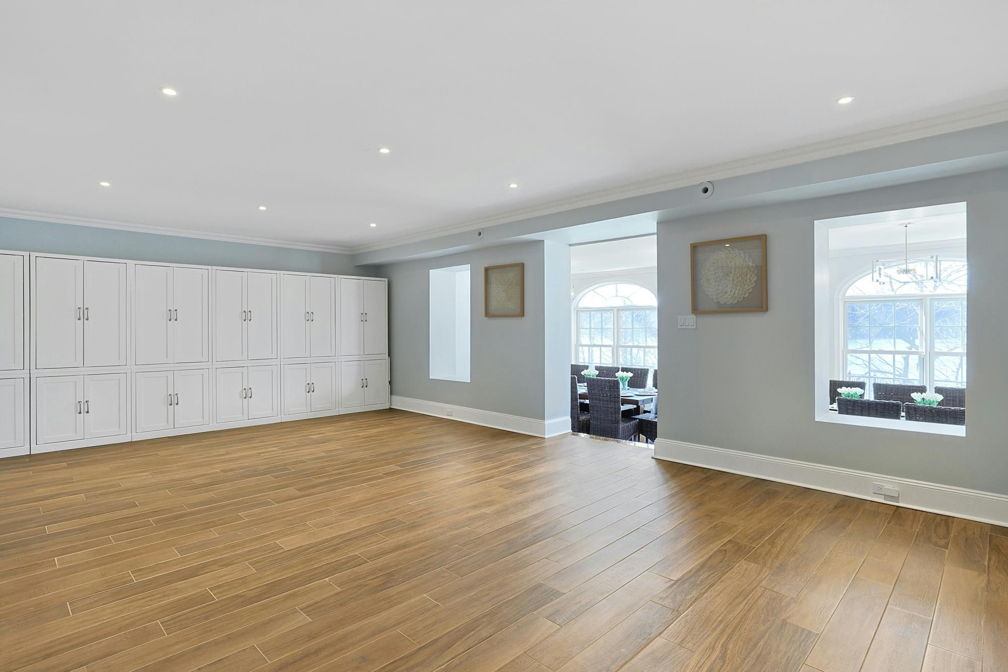 Spectacular Hudson River Views: Spacious & Modernized 4-Bd. Brick House with Decks, Patio, Outdoor Kitchen & Home Theater on Private Cul-de-Sac