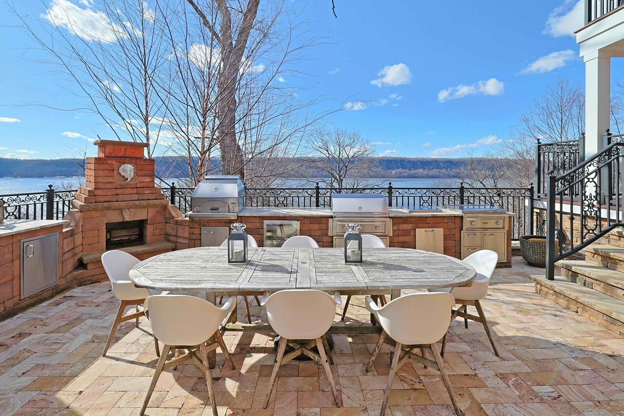 Spectacular Hudson River Views: Spacious & Modernized 4-Bd. Brick House with Decks, Patio, Outdoor Kitchen & Home Theater on Private Cul-de-Sac