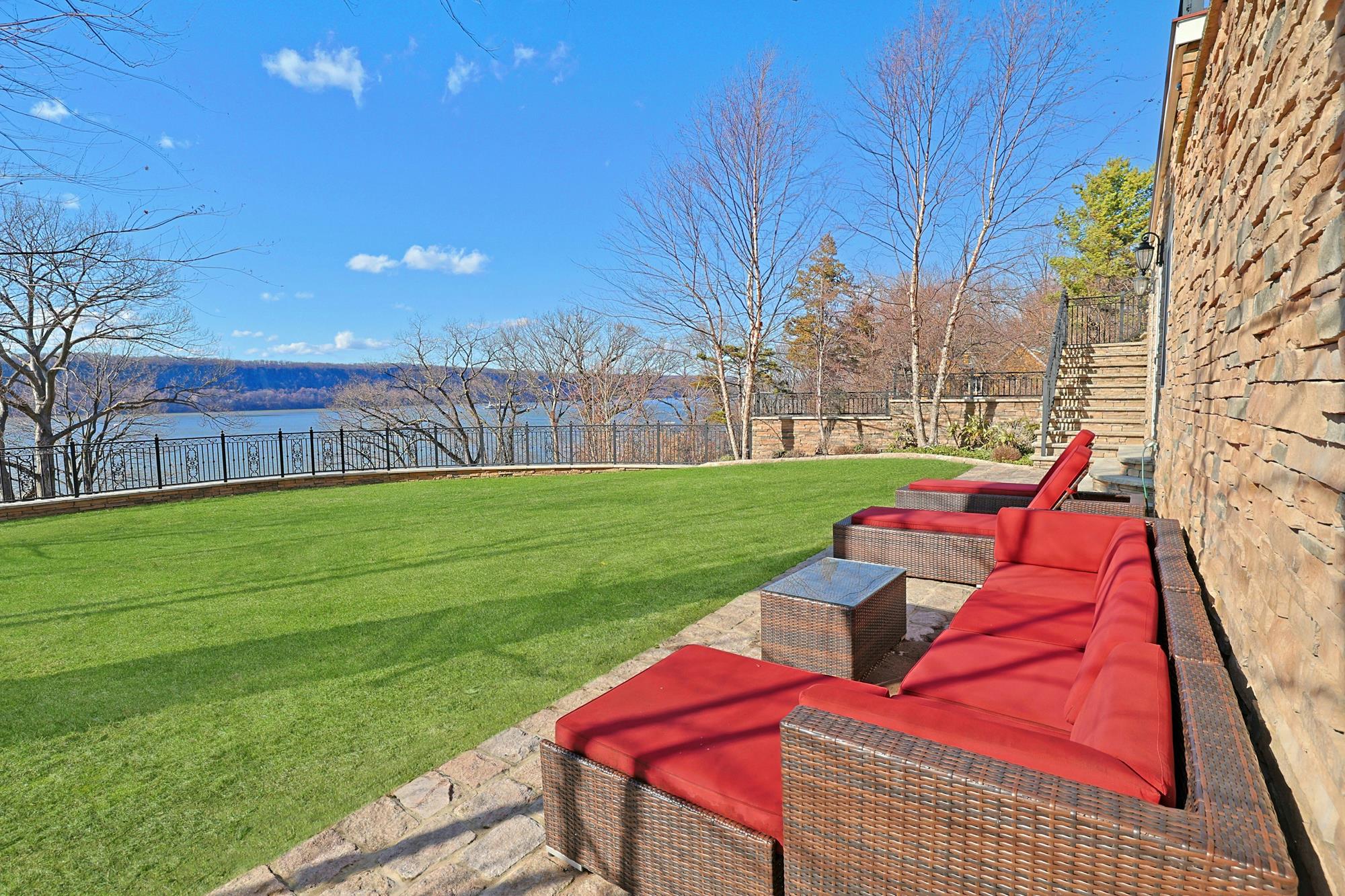 Spectacular Hudson River Views: Spacious & Modernized 4-Bd. Brick House with Decks, Patio, Outdoor Kitchen & Home Theater on Private Cul-de-Sac