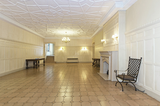 Spacious & Bright 1-Bd. Co-op with an Eat-in Kitchen in a Classic Prewar Building