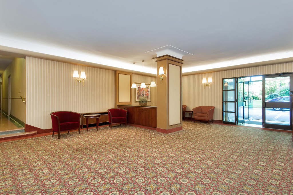 Spacious & Bright 2-Bd. (Convertible 3-Bd.), 2-Bath Co-op with Balcony & 24-hr. Doormen