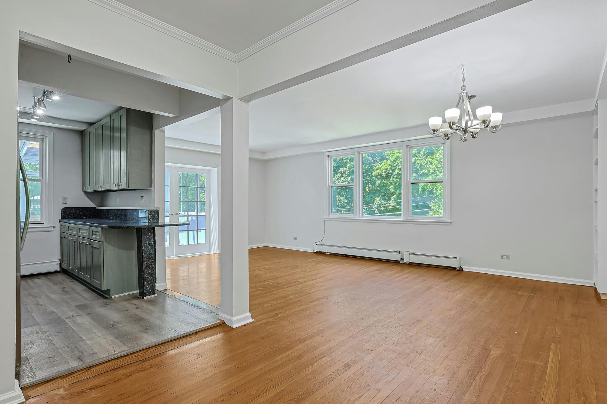 Spacious 4-Bd. Double Apartment with Glass Solarium & Large Private Roof Terrace + In-Unit Laundry Closet