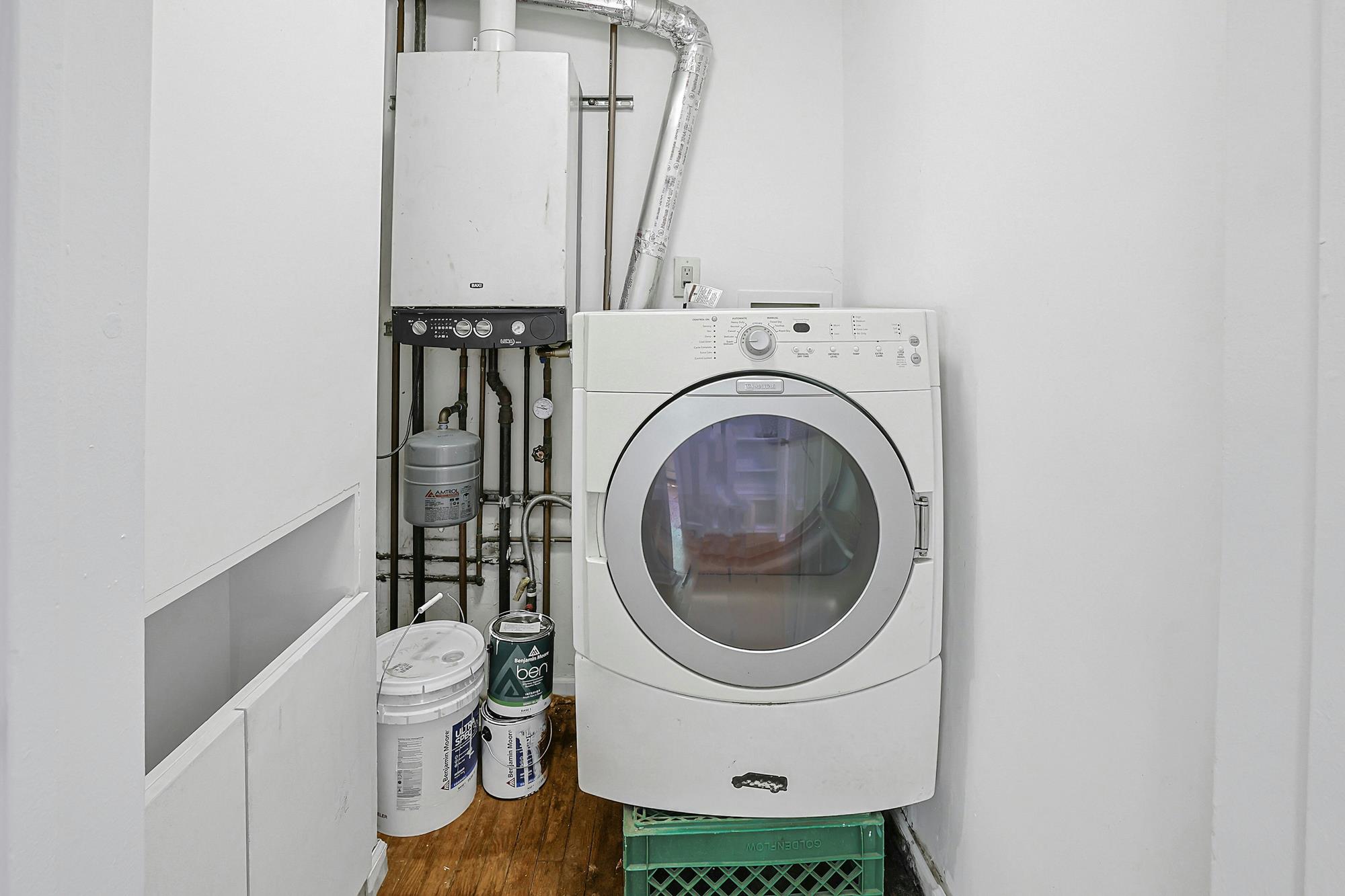 Spacious 4-Bd. Double Apartment with Glass Solarium & Large Private Roof Terrace + In-Unit Laundry Closet