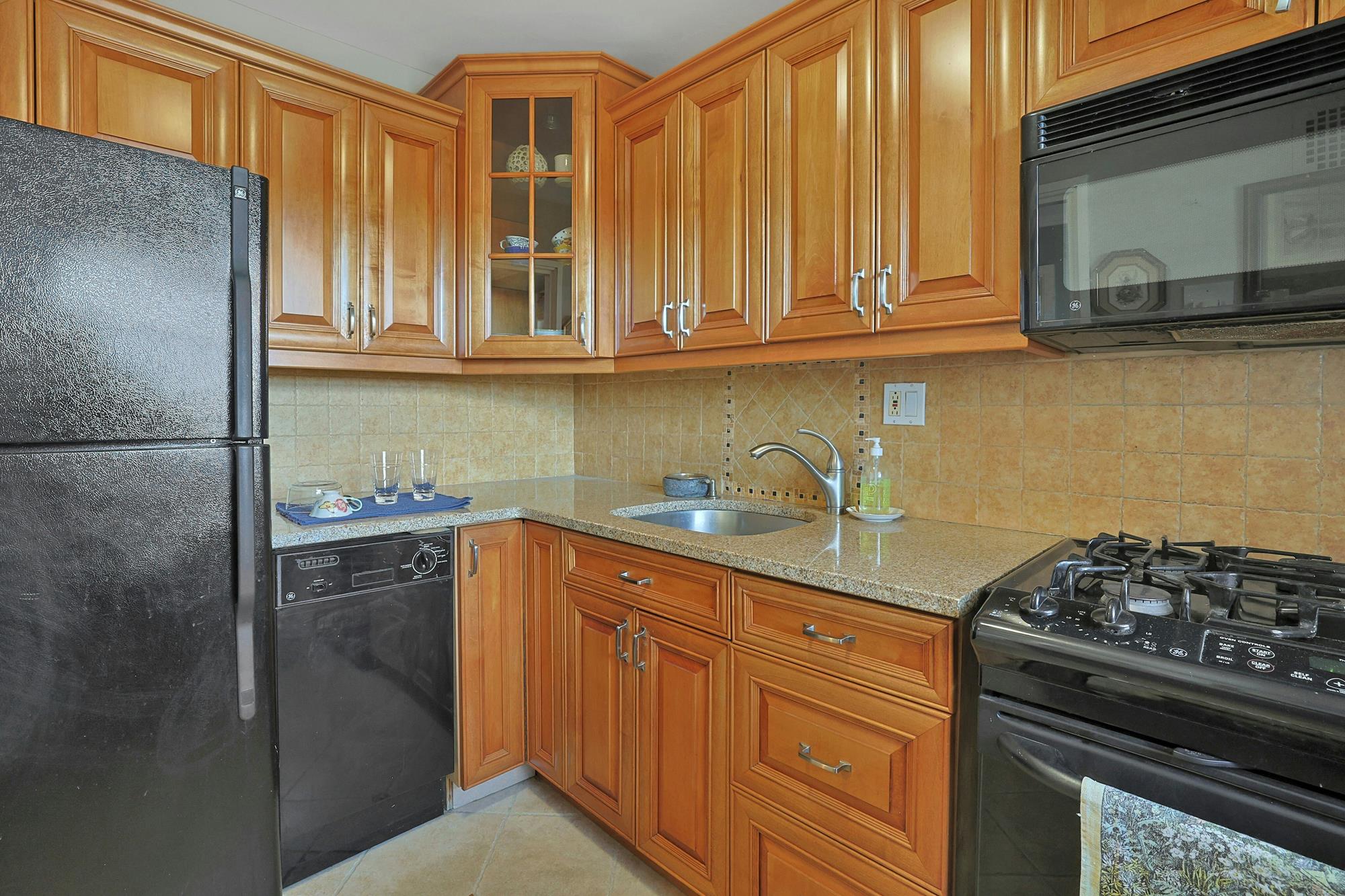 Luxury 1-Bd. Co-op with Spectacular River View, Sunset Balcony, Swimming Pool, Doormen & Parking Availability