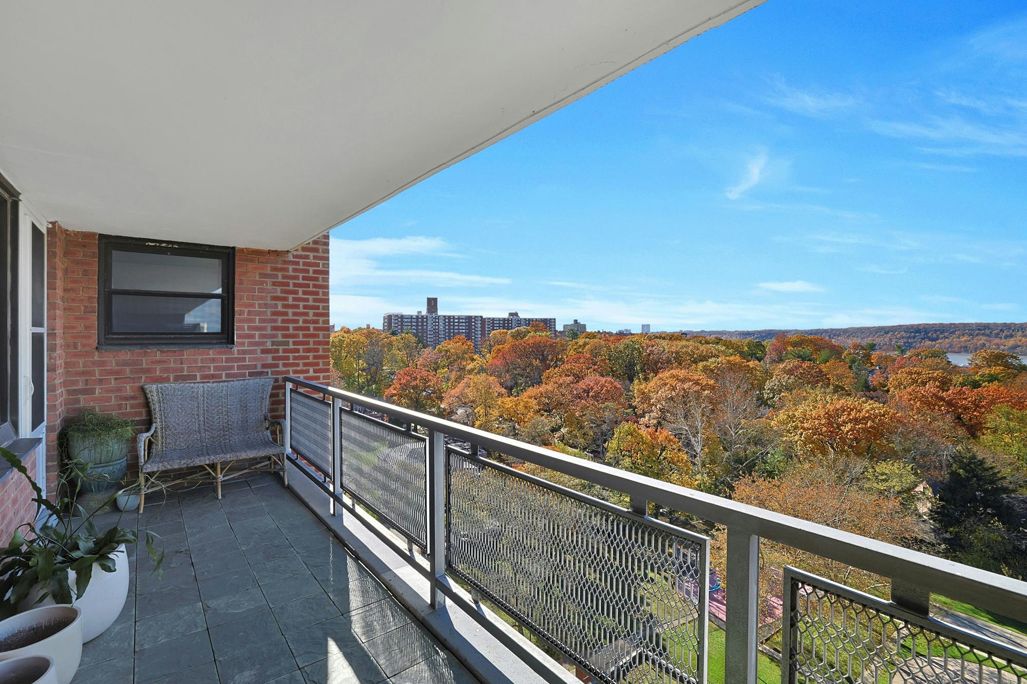 Luxury 1-Bd. Co-op with Spectacular River View, Sunset Balcony, Swimming Pool, Doormen & Parking Availability