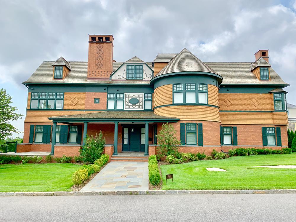 RIVERDALE MANSION Picturesque 8Bedroom, 6.5Bath, 8,900+ sq. ft