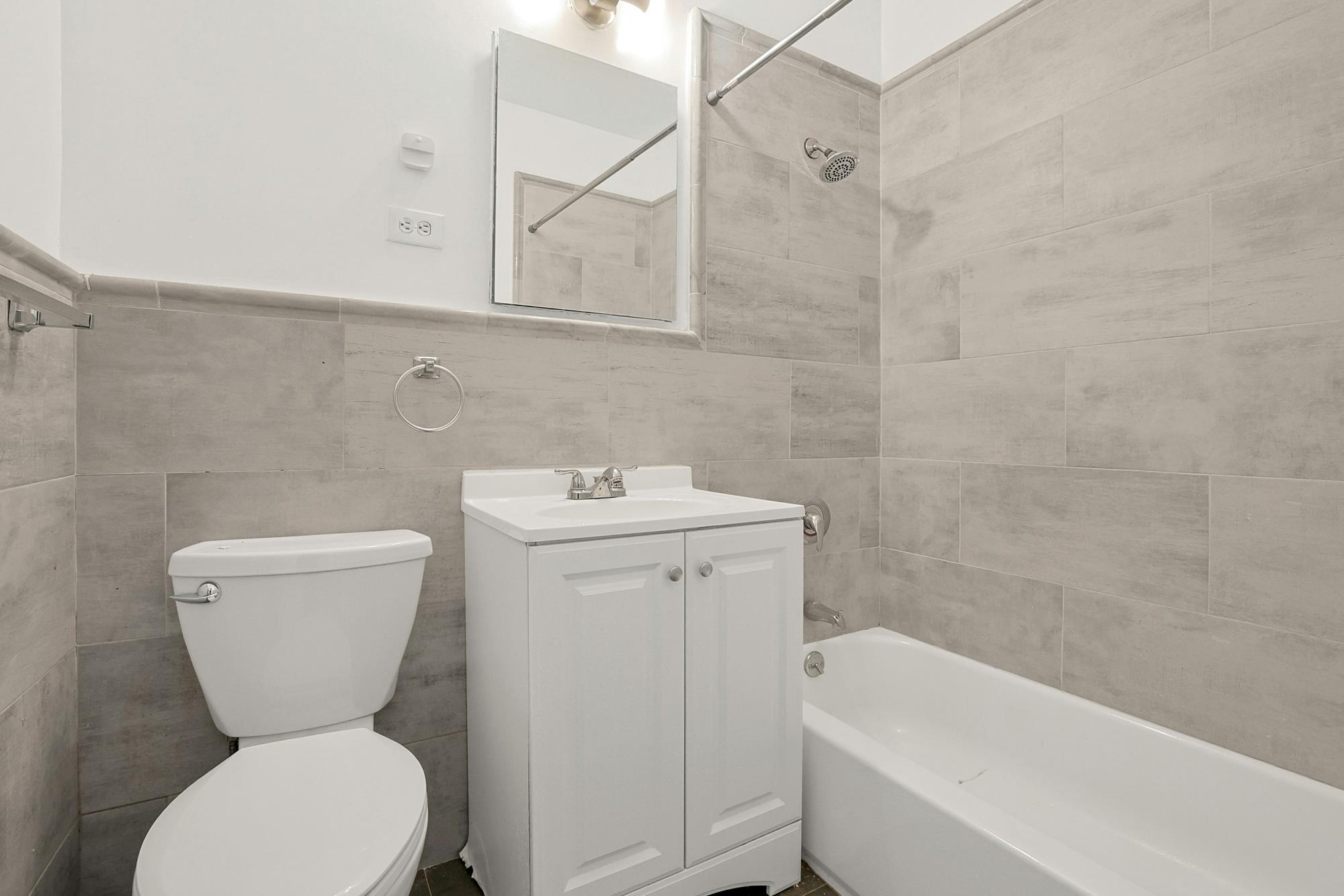 Spacious & Bright, Top-Floor 2-Bd. Co-op with Doormen