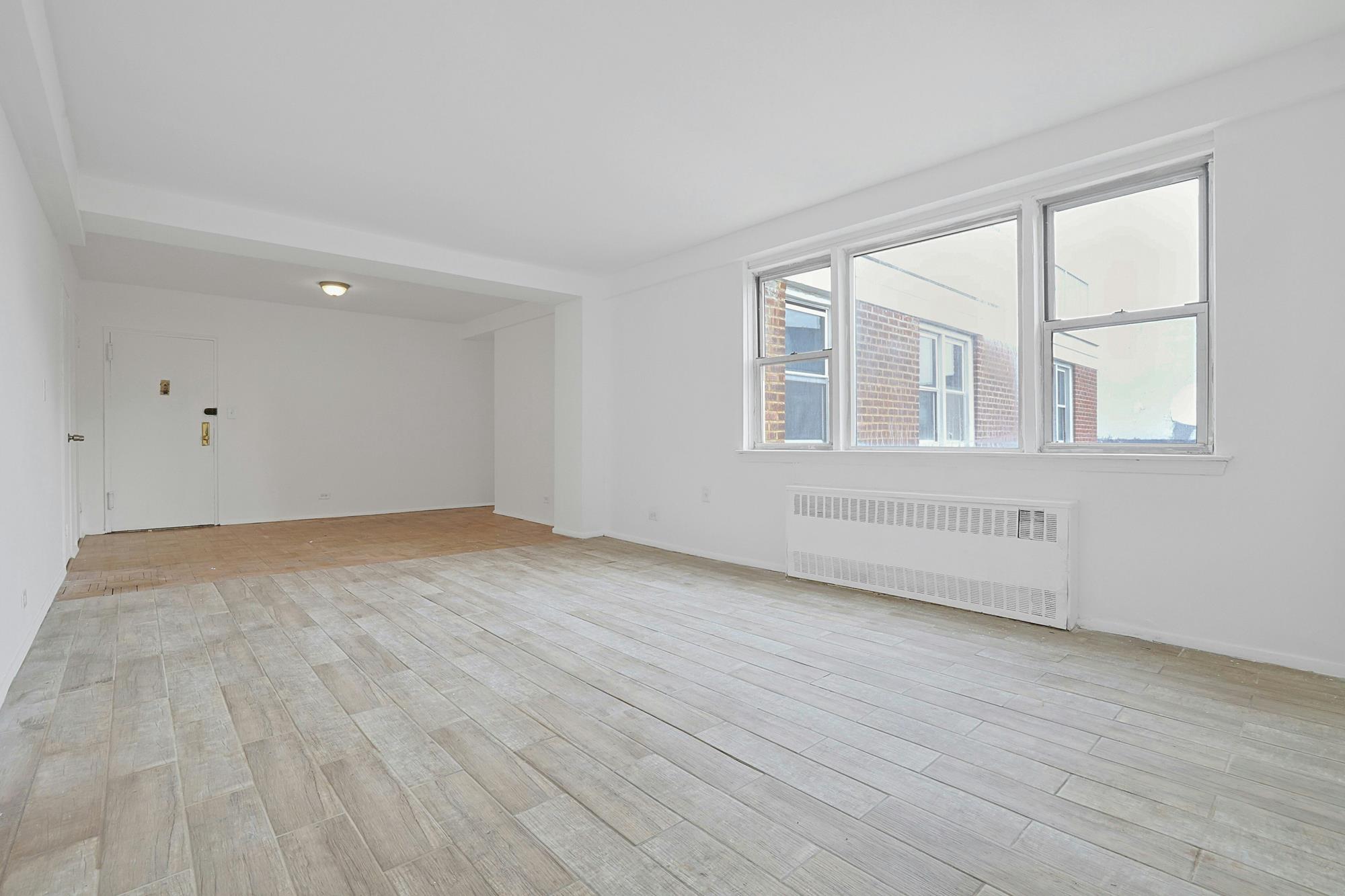 Spacious & Bright, Top-Floor 2-Bd. Co-op with Doormen