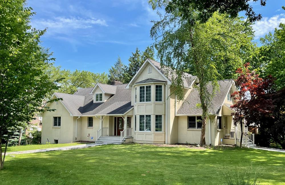 Riverdale Houses for Sale Trebach Realty Licensed Real Estate Brokers