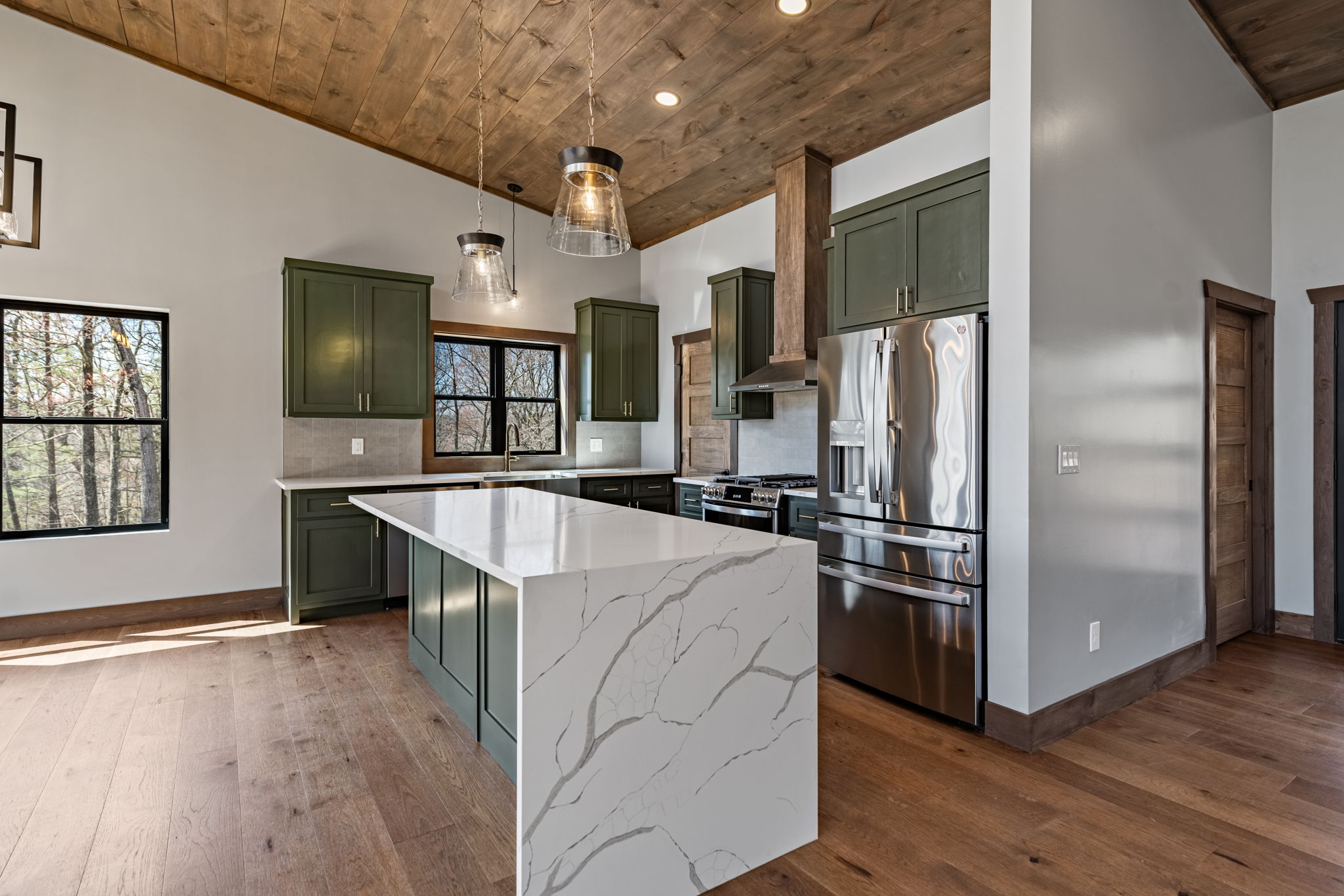 195 Wolf Creek Mountain Road custom mountain home
