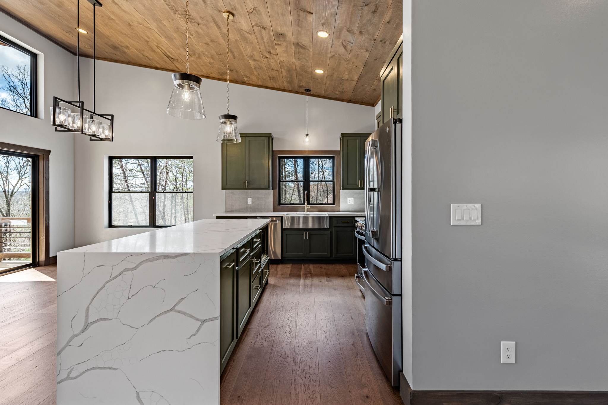 195 Wolf Creek Mountain Road custom home detail 25
