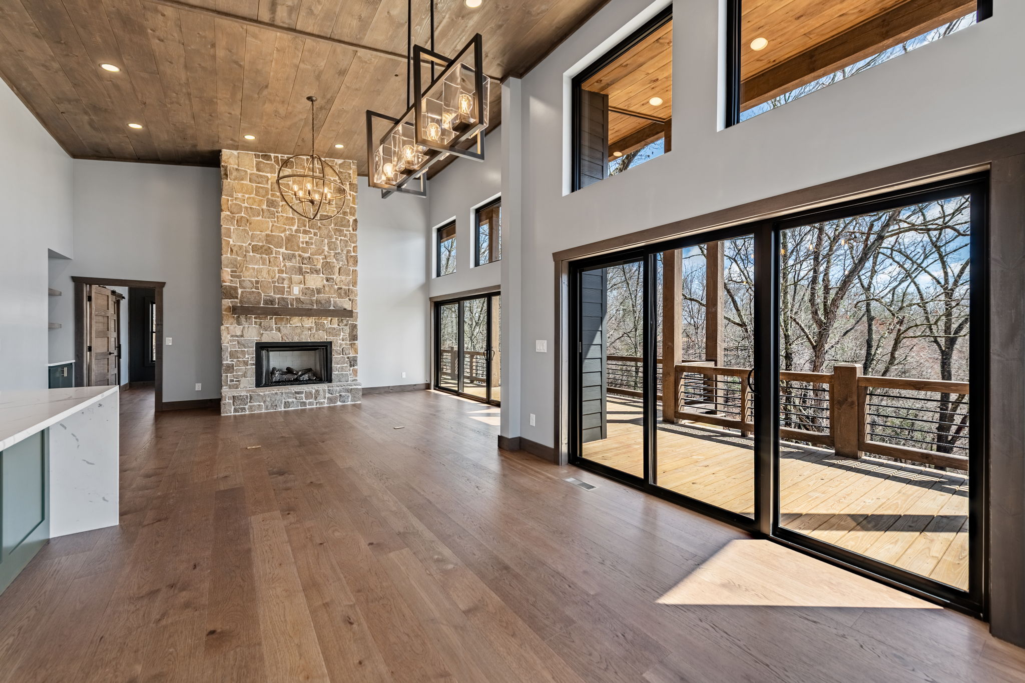 195 Wolf Creek Mountain Road custom home detail 4
