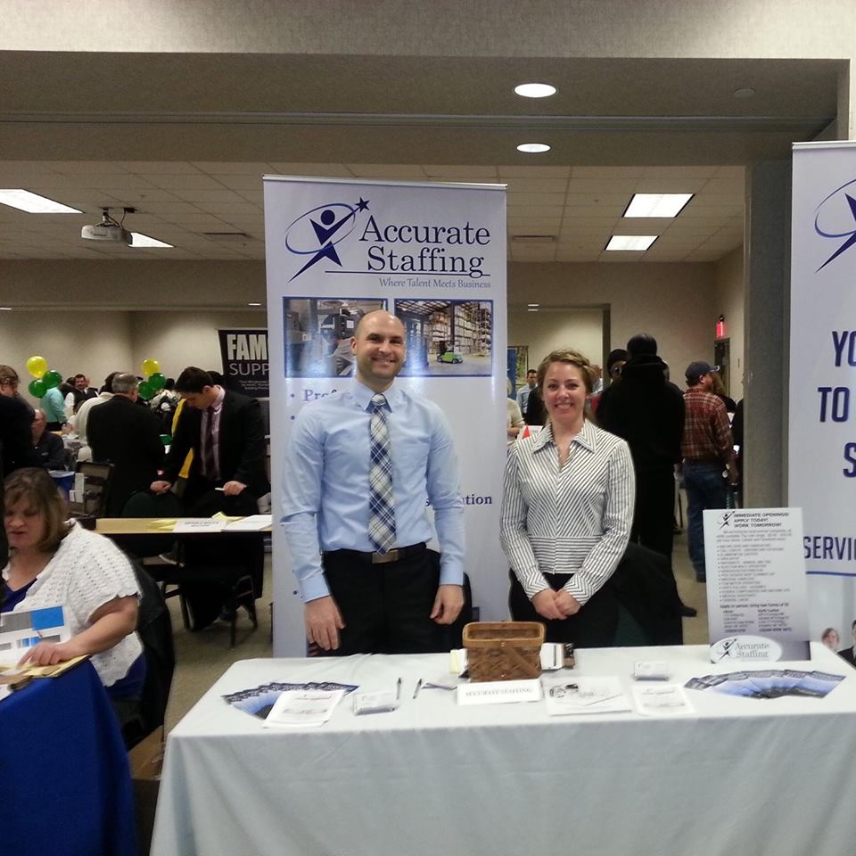 Бизнес стафф. Стафф онли. Бизнес люди. Staff надпись. Бизнес стафф.