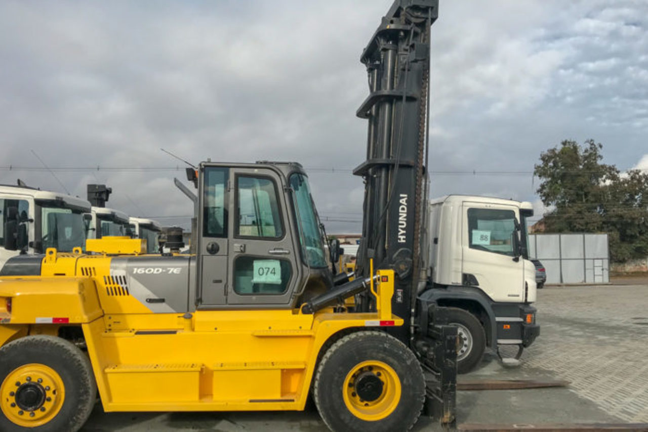 Hyundai 160d 7e