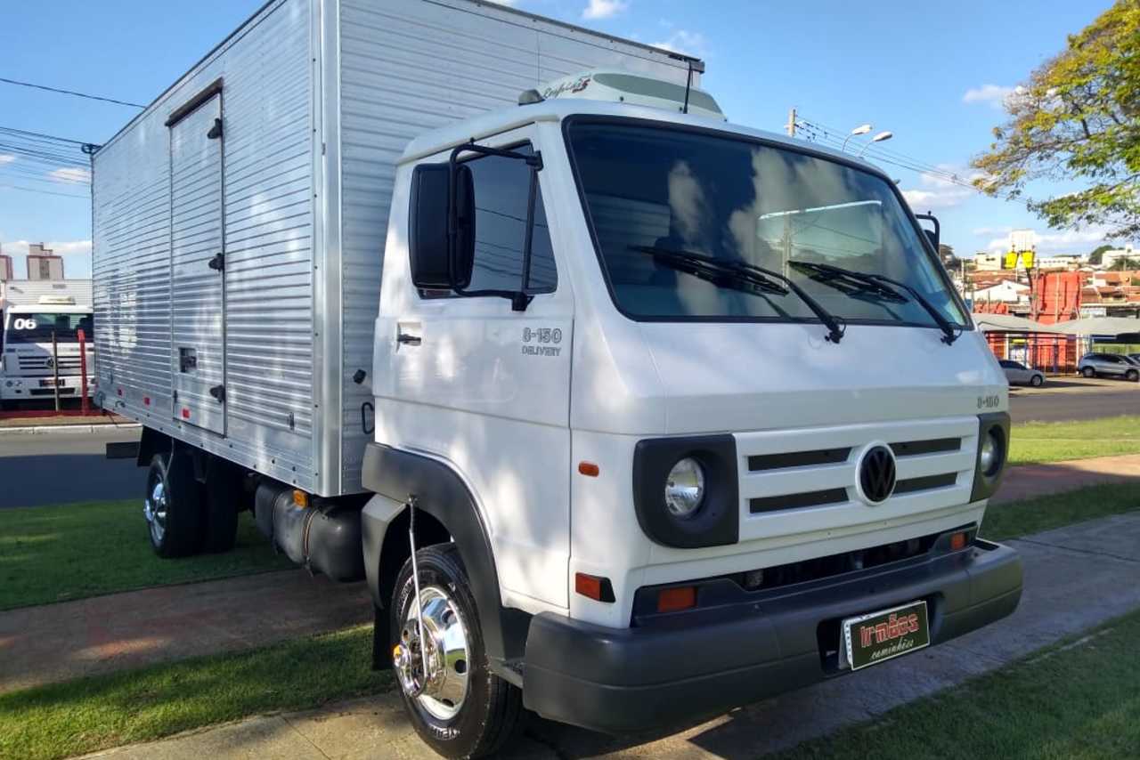 Volkswagen 8 местный