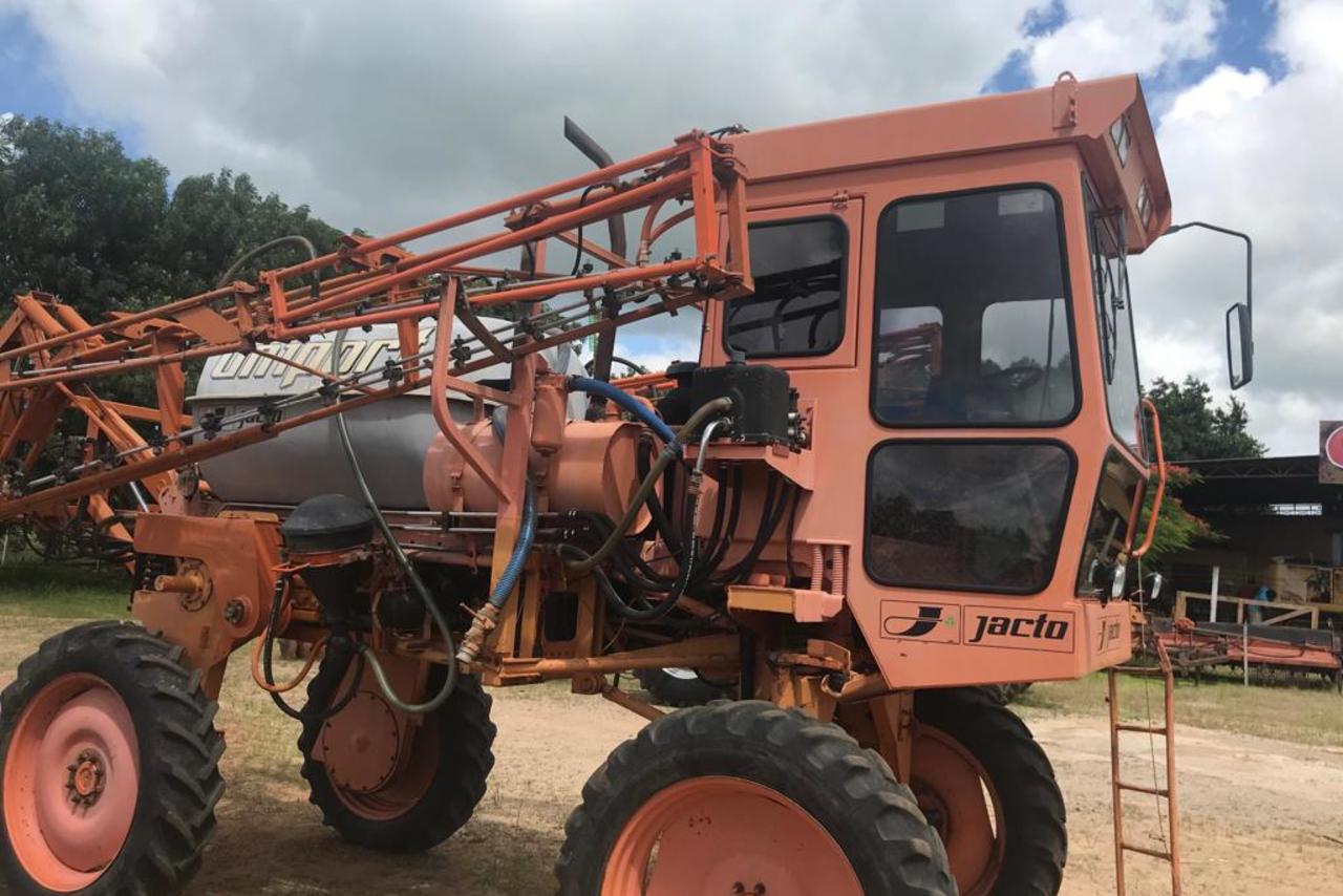 Pulverizador De Arrasto Jacto Advanced 2000 Votex 04 04 Agromak 