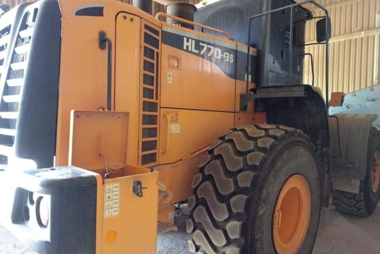Hyundai hl 770 9s