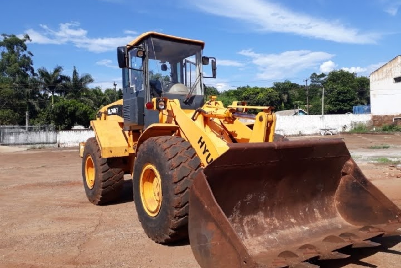 Hyundai hl740 7