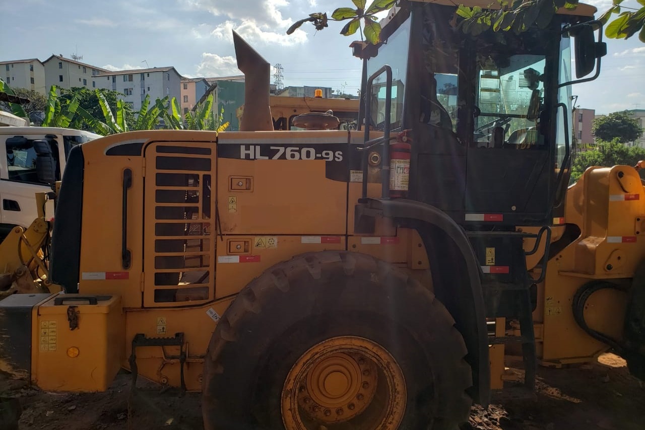 Hyundai hl760 9s