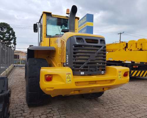 Volvo L120F - 09/09