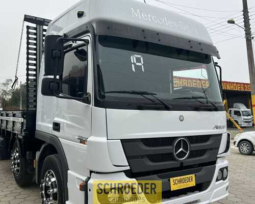 Mercedes Benz MB3030 - 19