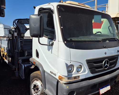 Mercedes Benz MB1016 Accelo - 19/20