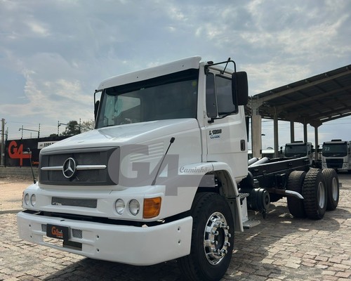 Mercedes Benz MB1620