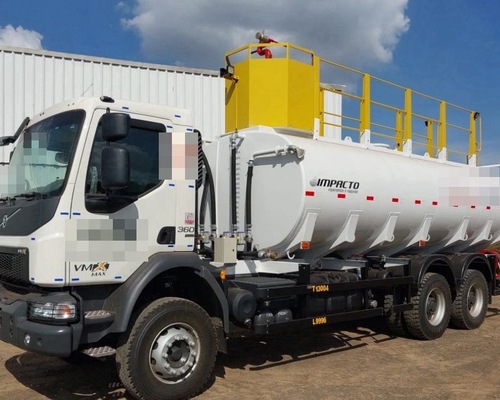 Volvo VM360 - 24/24