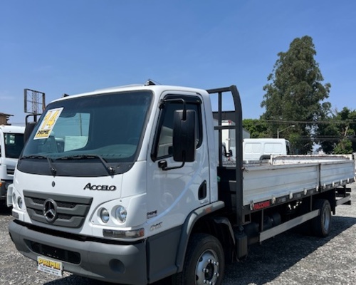 Mercedes Benz MB815 - 14