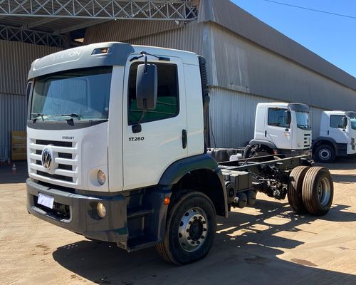 Volkswagen 17-260 E Constel. 4x2