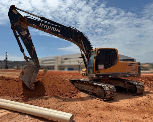 Hyundai R220 LC - 20/20