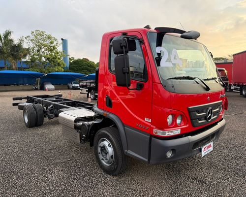 Mercedes Benz MB1017 Accelo