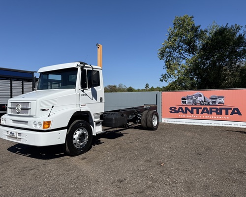 Mercedes Benz MB1318