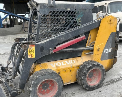 Volvo MC 90B - 11/11