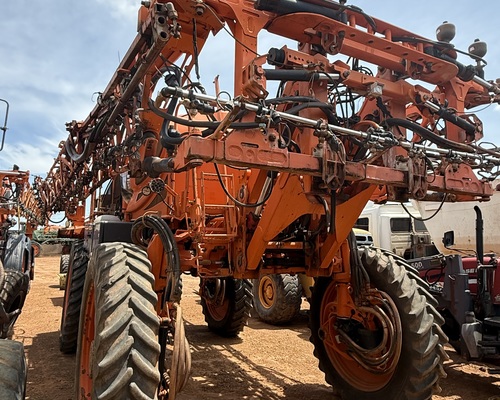 Jacto Uniport 3030 - 