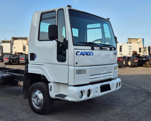 Ford Cargo815