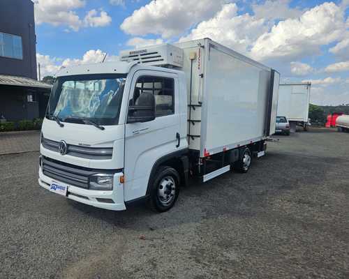Volkswagen Delivery Express DRC 4X2 - 20/21
