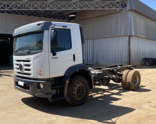 Volkswagen 17-260 E Constel. 4x2