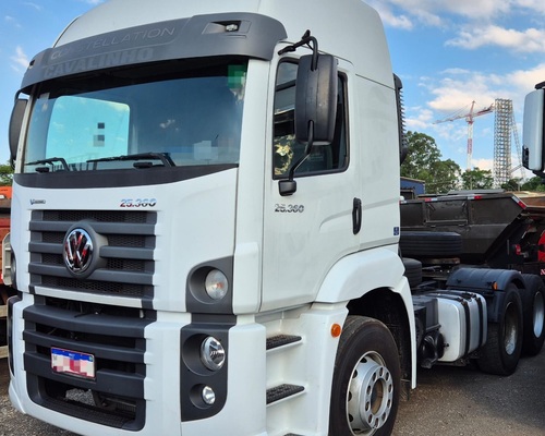 Volkswagen 25-360 6x2 Constellation