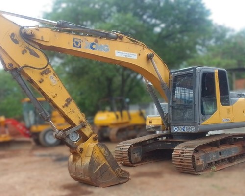 XCMG Hidráulica XE 210 - 14/14