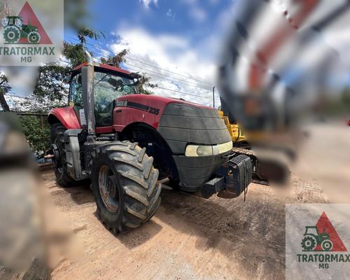 Case Magnum 235 - 12/12
